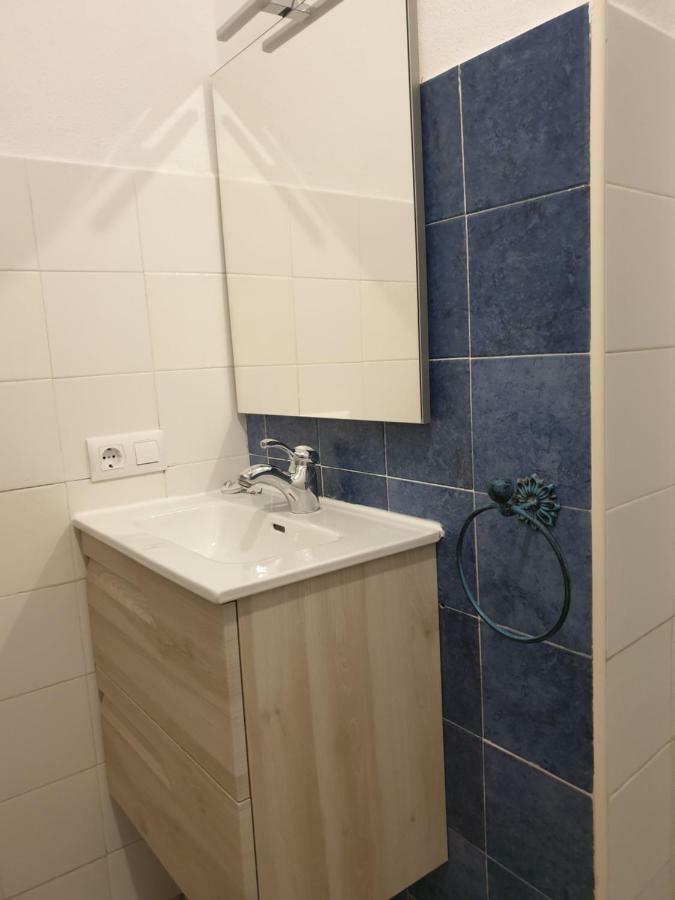 פריחיליאנה Apartamentos Alma Y Lola מראה חיצוני תמונה